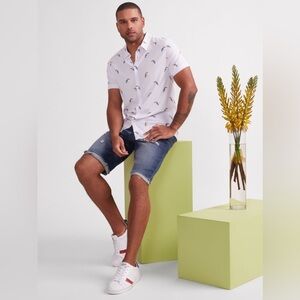 New GUESS Ivan Short-Sleeve Shirt SZ M
